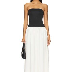 Elegant Black and White Strapless Dress